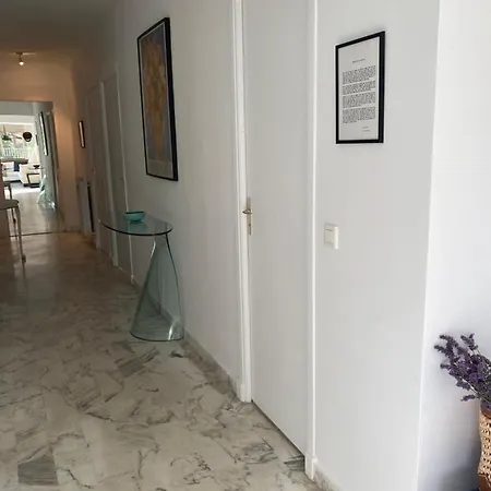 公寓 Panoramic Sea View Penthouse With Jacuzzi And 450 Sqm Terrace 昂蒂布